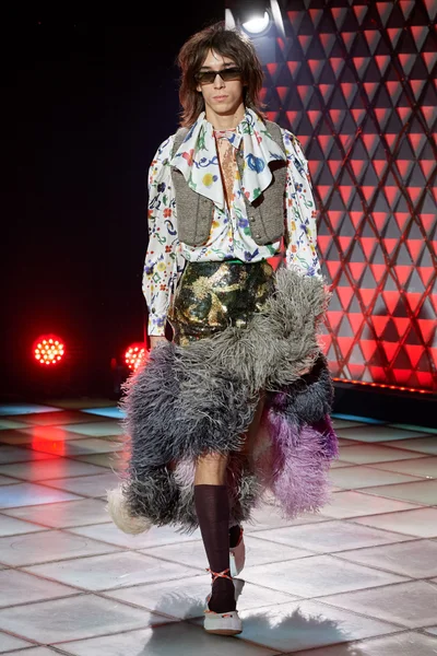 Look 42